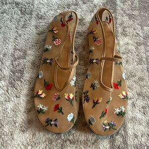 Mesh flower flats